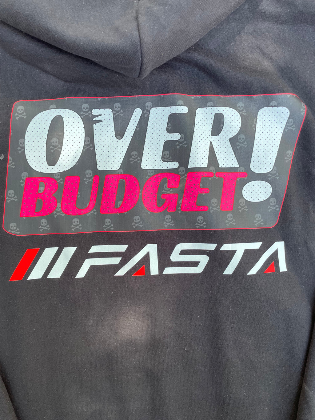 OVERBUDGET FASTA BLACK 03
